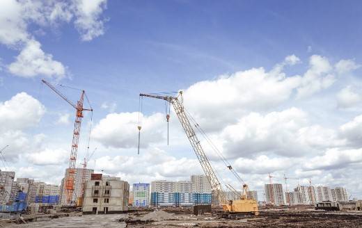 建材行業(yè)綠色升級 變頻改造在建筑材料生產(chǎn)中的關(guān)鍵應(yīng)用與項(xiàng)目實(shí)踐