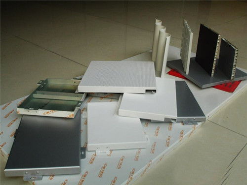 鄂州幕墻鋁單板價(jià)格解析 選擇洛斐爾建材的優(yōu)勢(shì)與考量